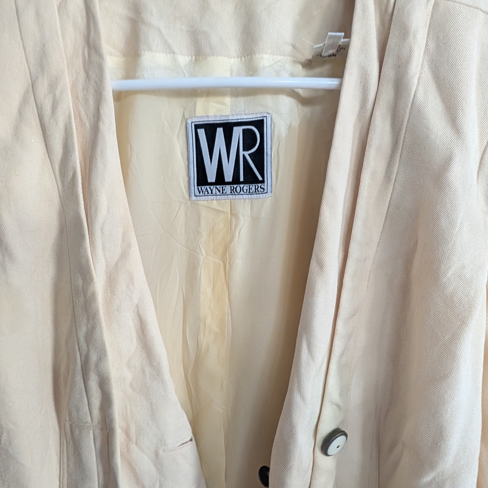 Women's Cream Blazer by WR - Picture 4 of 14